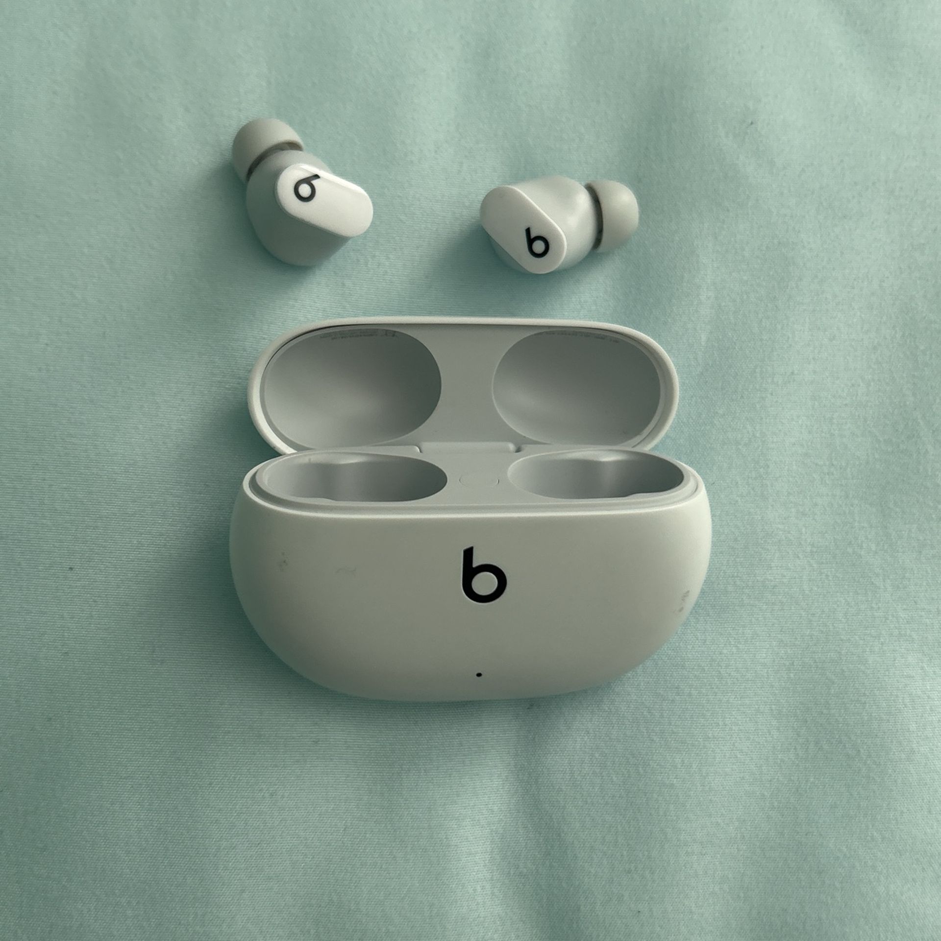 Beats StudioBuds