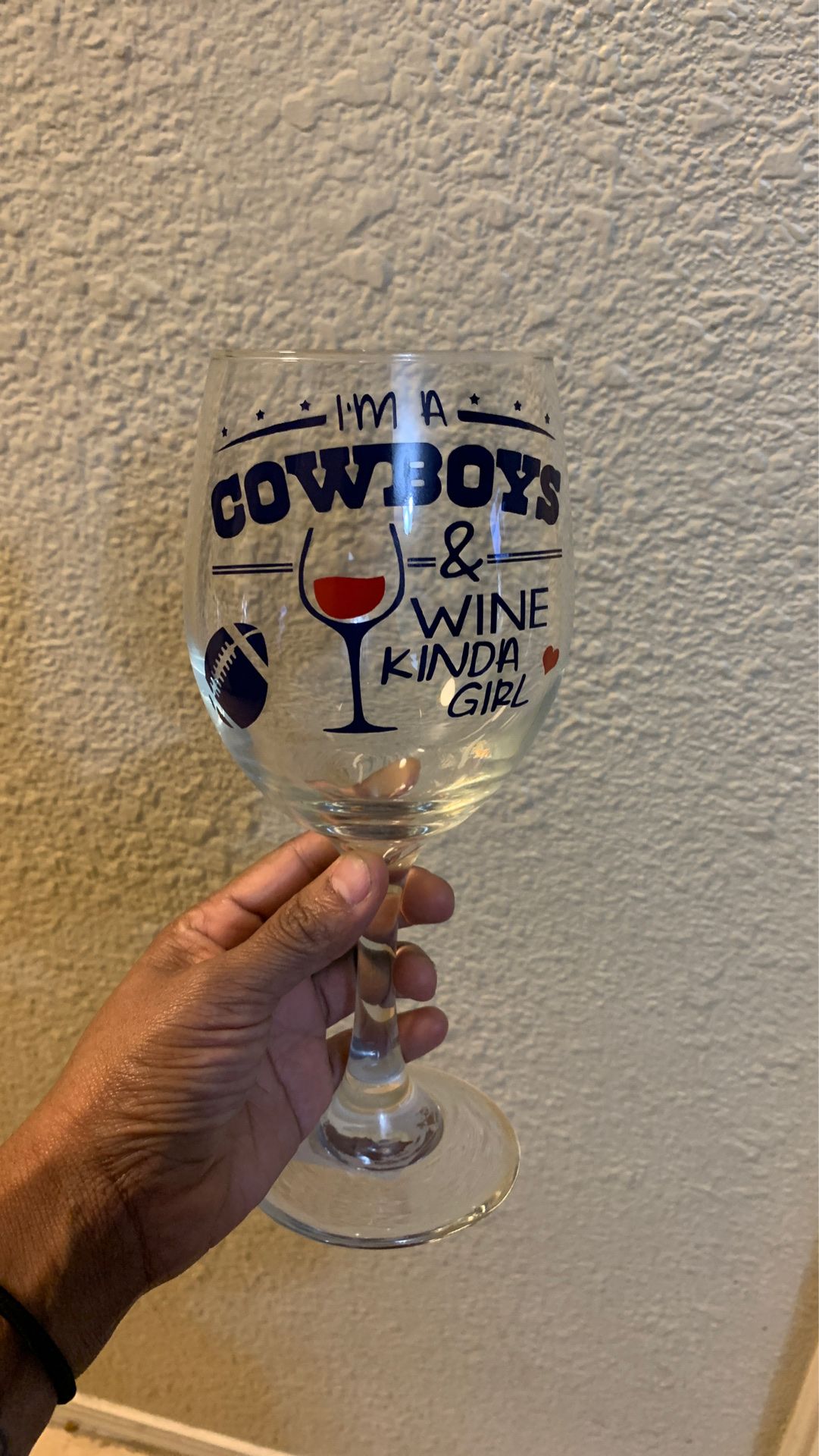 Customized wine glasses