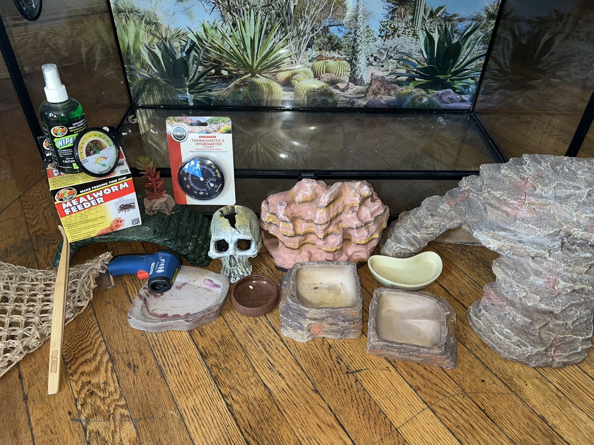 T-Rex Double Door Glass Terrarium