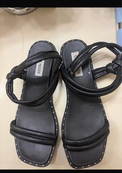 Steve Madden sandals