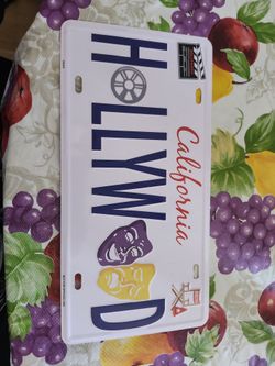 Hollywood  license plate decoration