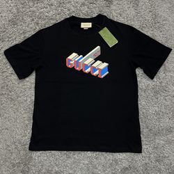 Gucci t shirt size M