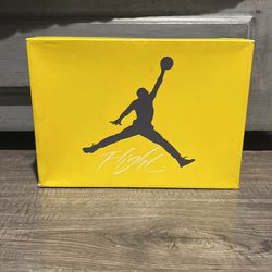 Air Jordan 4 Retros Size 4.5