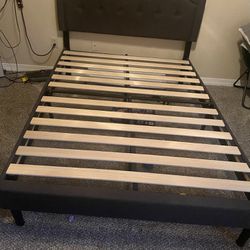 Full Size Platform Form Bed