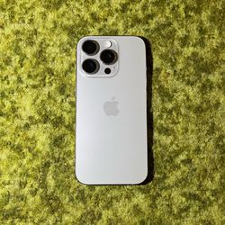 iPhone 16 Pro | 128GB | Natural Titanium | Factory Unlocked