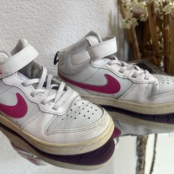 Nike Kids Court Borough Mid 2  Size 1 