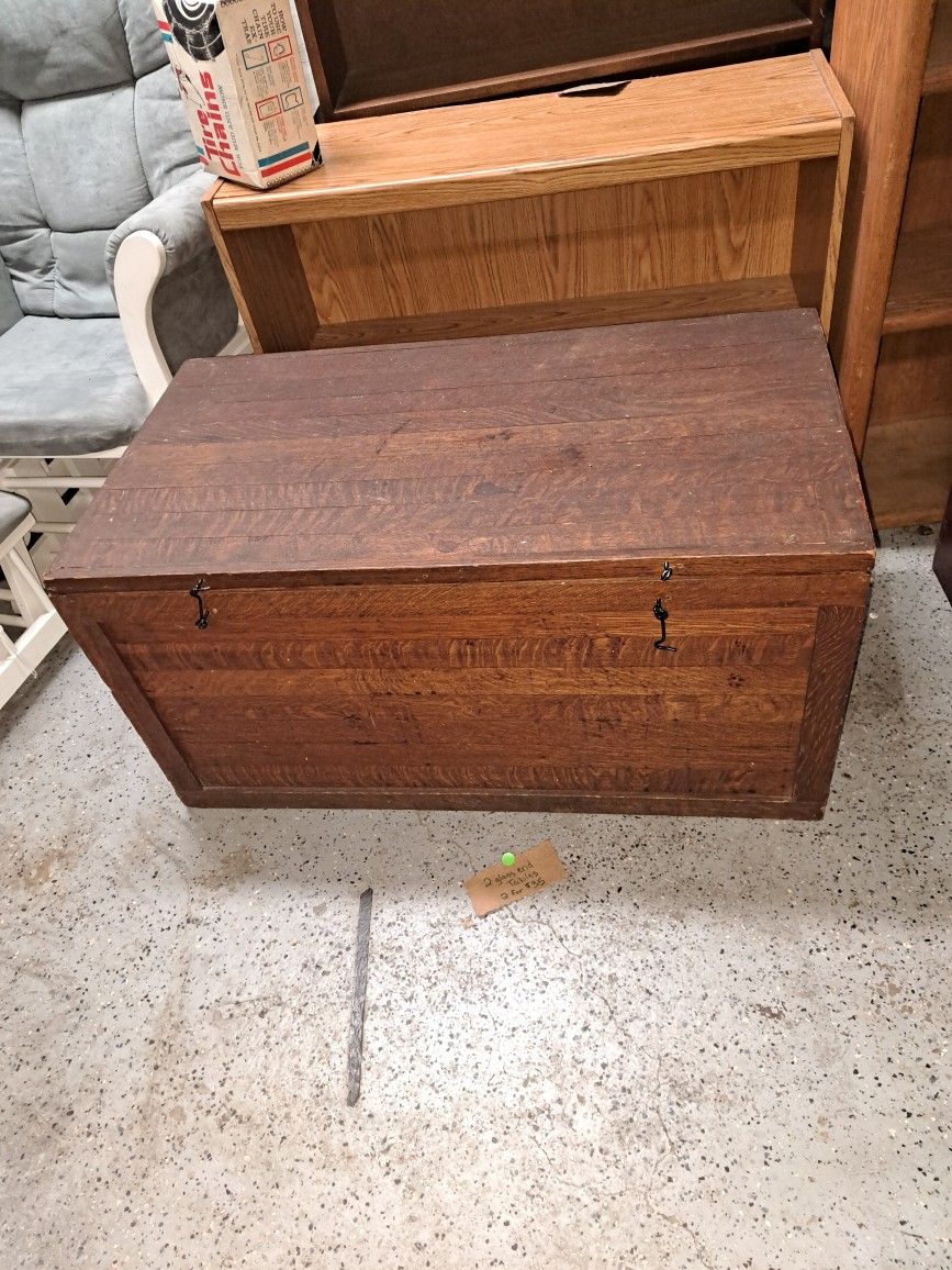 Vintage Chest