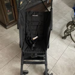 Munchkin Travel Stroller