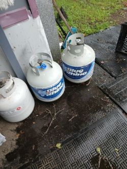  2 Propane Tank S  Full  40 Each