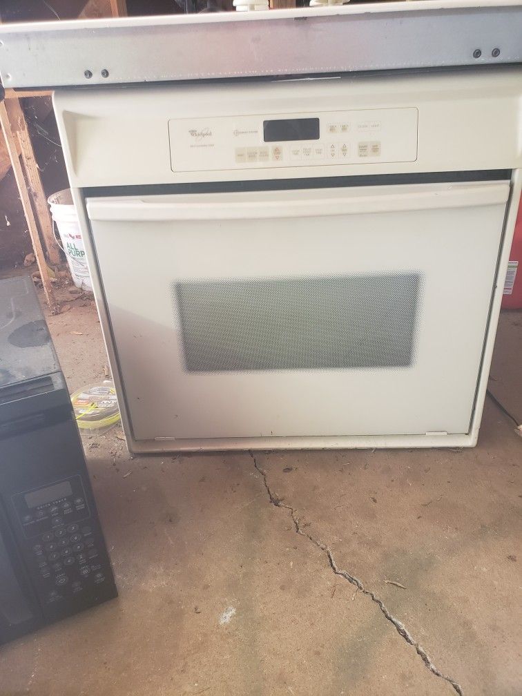 Whirlpool Wall Oven 