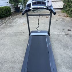 NordicTrack C950i Treadmill