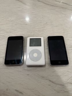 Lot of 3 Vintage Apple iPods Touch 8GB 16GB & iPod Photo 30GB A1099 Untested