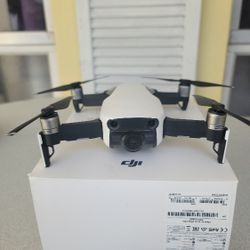 Mavic Air Bundle (Dji Drone 4k)