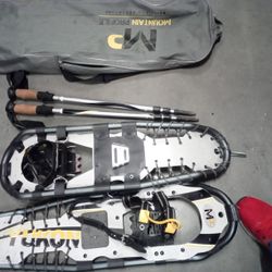 High Grade Snowshoes With Walking Poles 