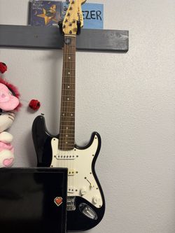 Squier Mini Stratocaster (Black, Great Condition)
