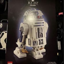 Lego R2D2 Brand New