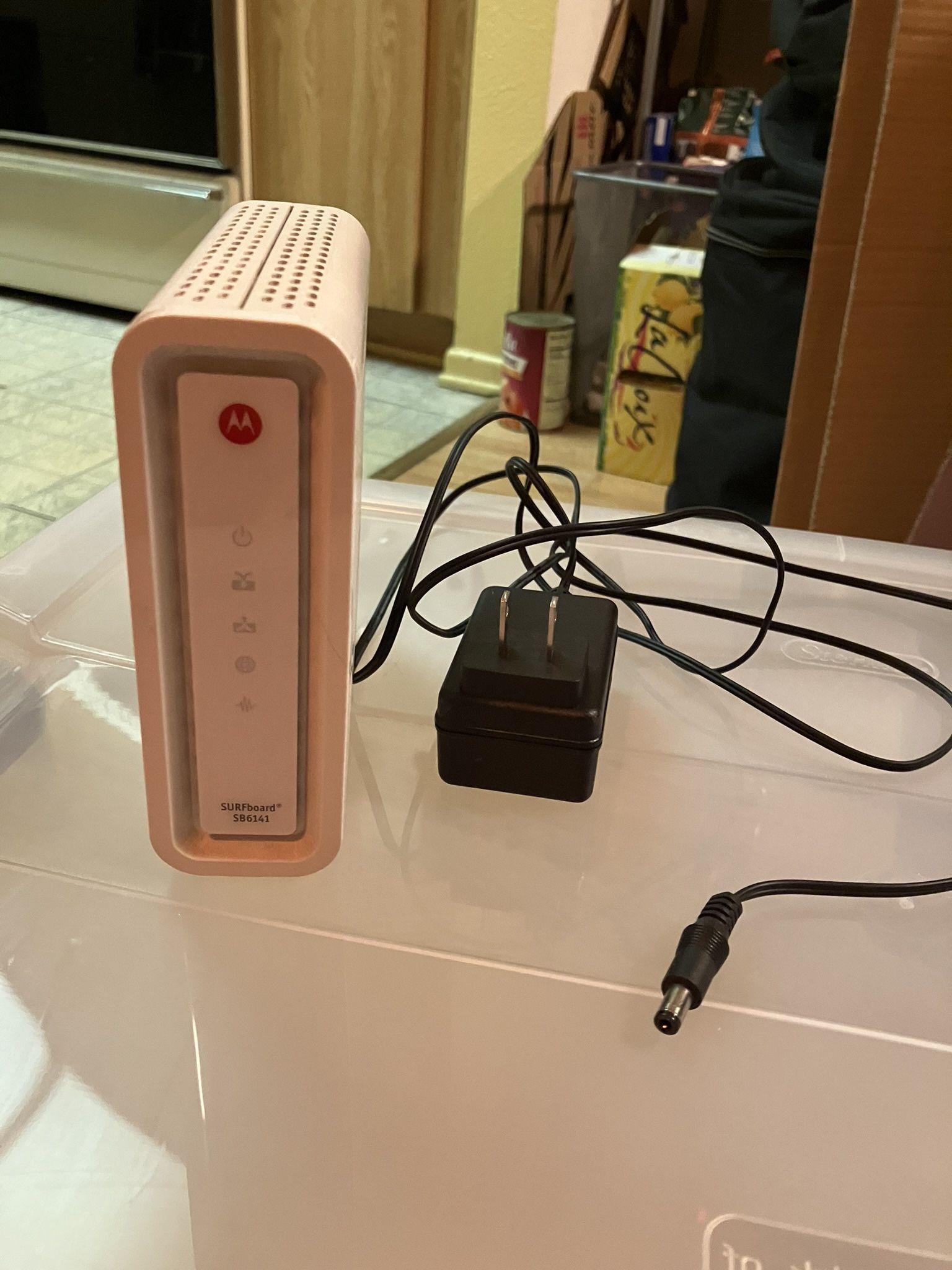 Motorola SURFboard SB6141 Cable Modem