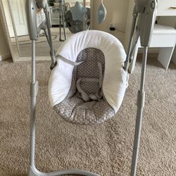 Graco Baby Swing 