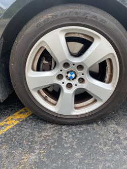 BMW wheels 5x120 17s