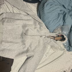 Burberry gray sweater