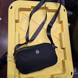 Lululemon Crossbody Body