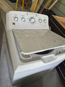 GE Top Load Washer – GTW460ASJ8WW – Works Great