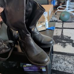 Torrid boots size 11