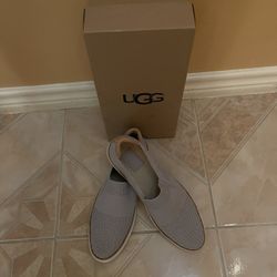 UGG 