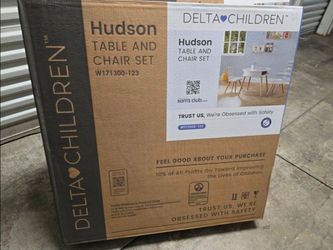 Hudson Table And Chair Set