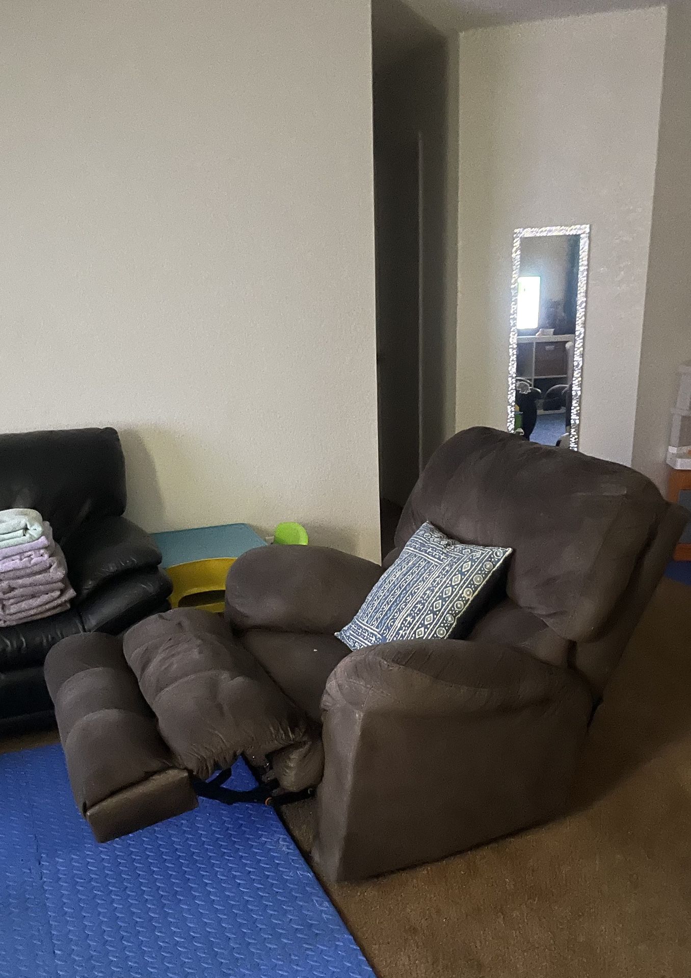 Recliner For Free