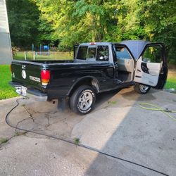Mazda B2(contact info removed)