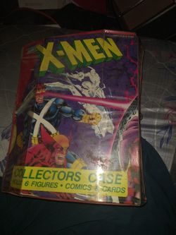 1990 X-Men Figurines And Comic Books