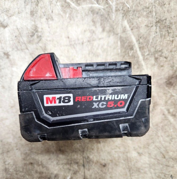 Milwaukee Tool Battery Used 5NR1965