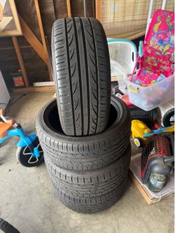 X4 225-40-18 tires great tread
