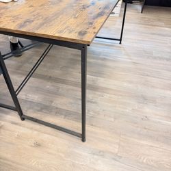 Multiple Office desk $20