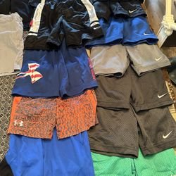 Boys Sz 5 Shorts