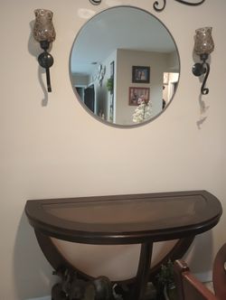 Entry Table With Mirror And 2 Sconce