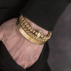 High quality Crown Charm Bracelet set 