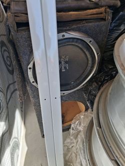 Single Sony Xplode Woofer