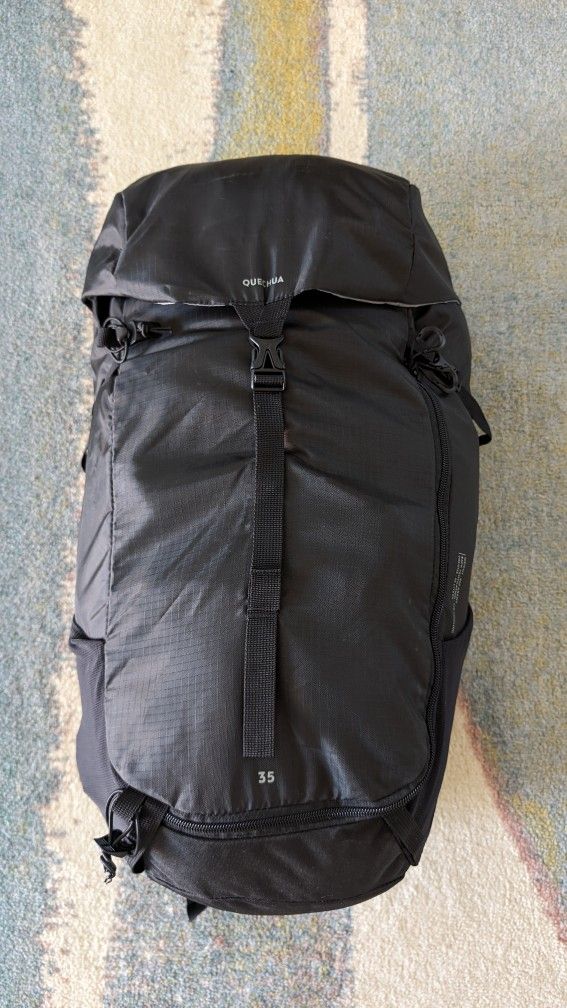 Decathlon Quechua MH100 Hiking Backpack - 35L