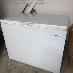 Kenmore Deep Freezer