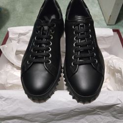 Ferrgamo Cube Sneakers Size 7 Brand New