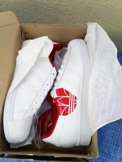 Adidas super star shoes brand new 9.5