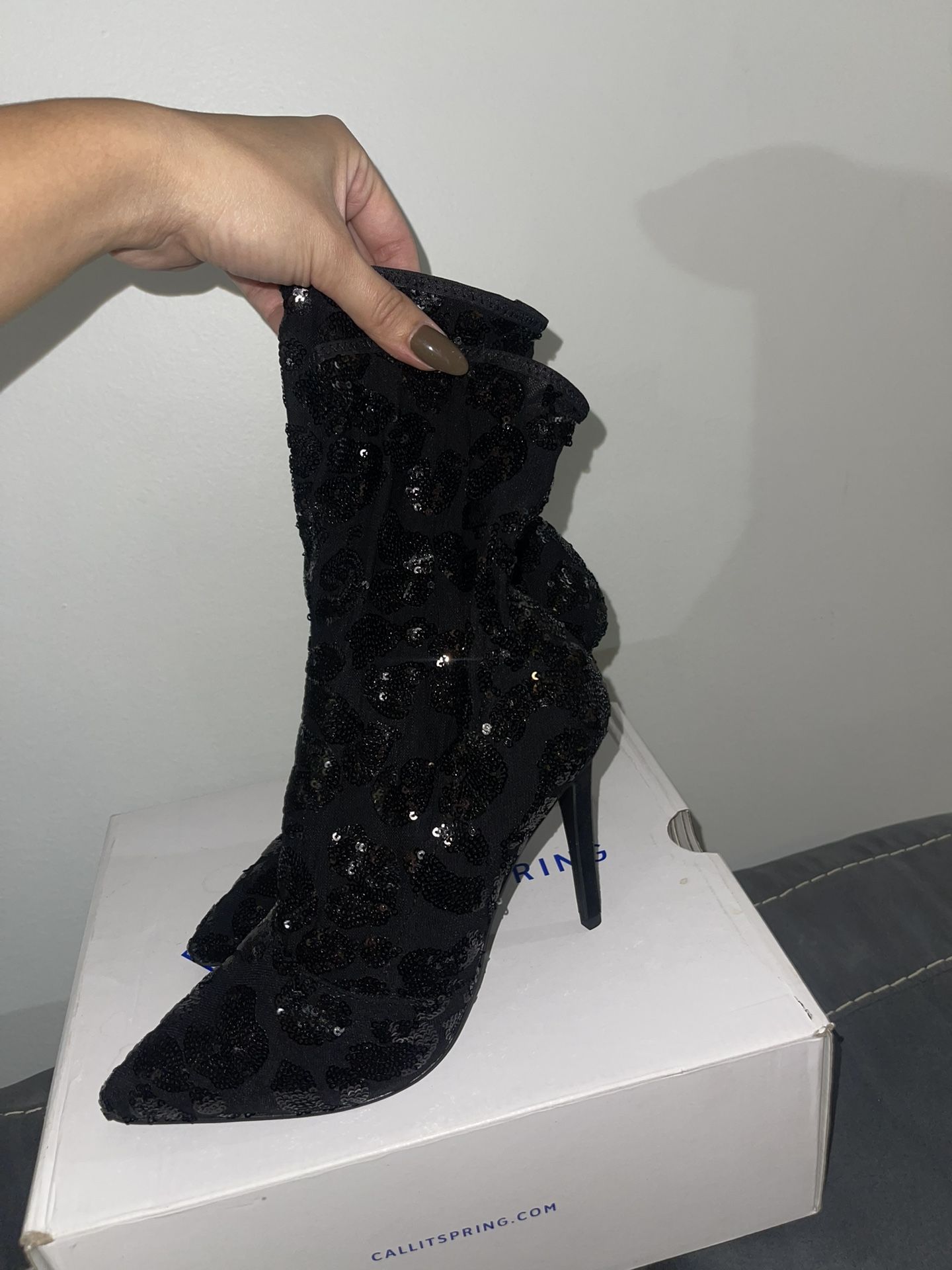 Black Boots
