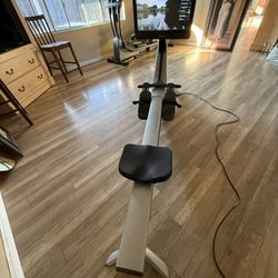 Hydro  Rowing machine works great 