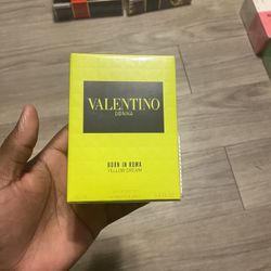 Valentino Fragrance 