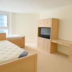 TV Stand / desk/ Drawers