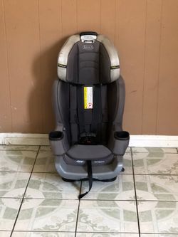 GRACO EXTENDED 2FIT CONVERTIBLE CAR SEAT!!!!