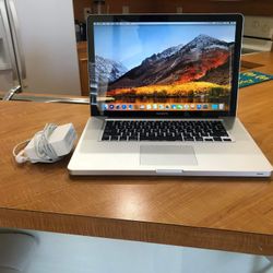 MacBook Pro i7 15 Inch 