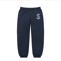 Supreme Sweat Pants ( Size XL) Brandnew 
